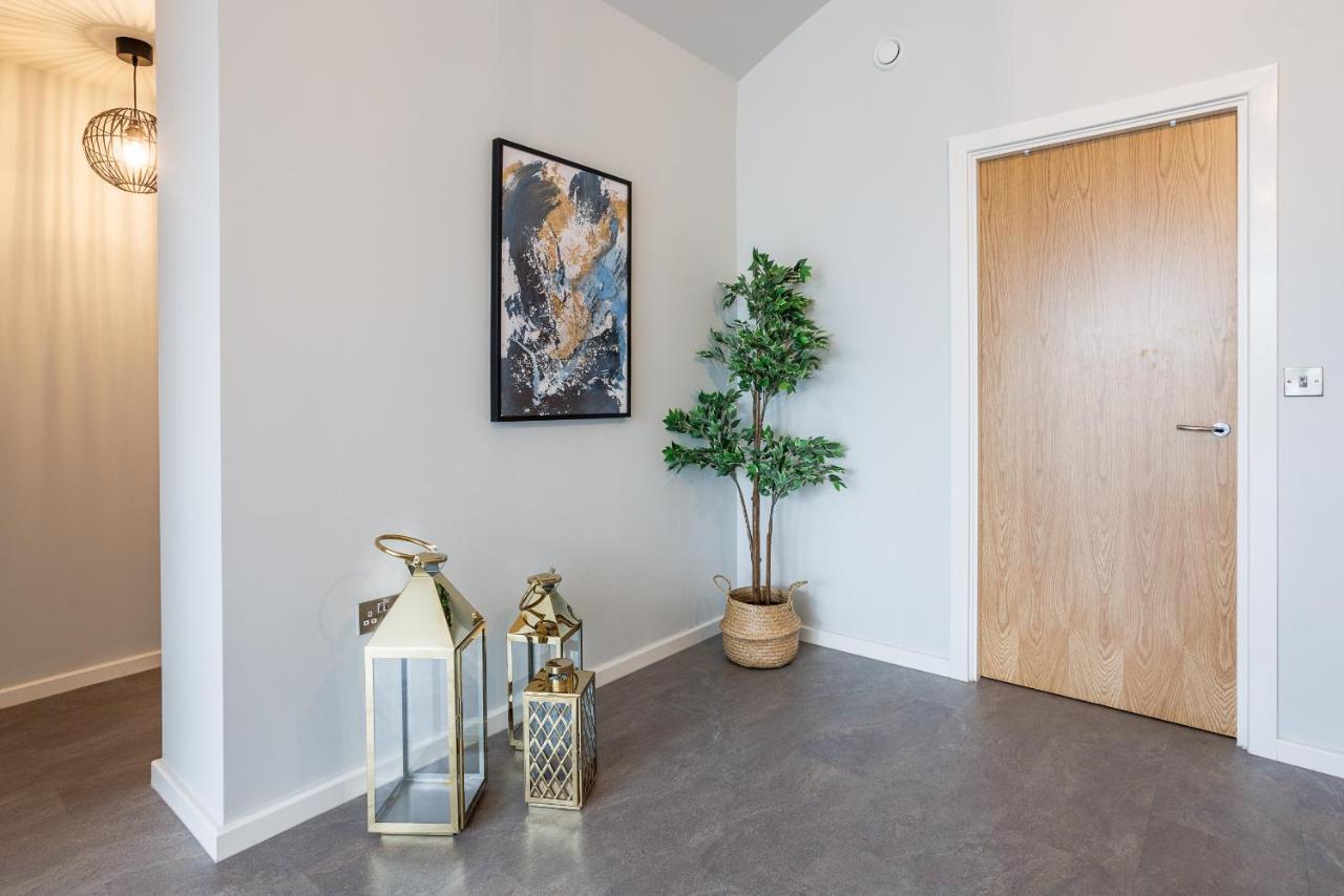 Luxury Apartment 5 Min To City Centre*Free Parking 뉴캐슬어폰타인 외부 사진